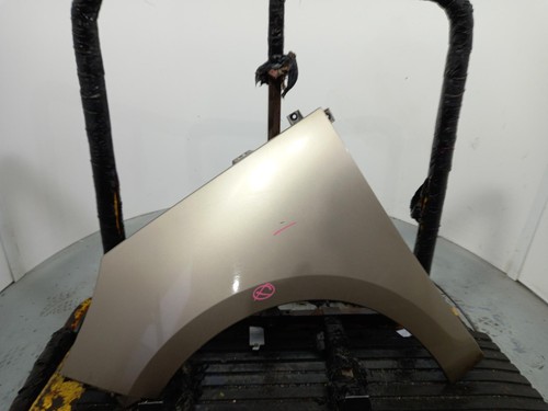Renault scenic left front wing - left,