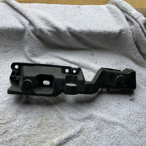 Renault scenic bumper bracket - renault,